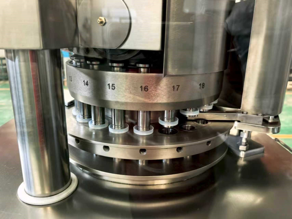 Роторный таблеточный пресс ZP-22