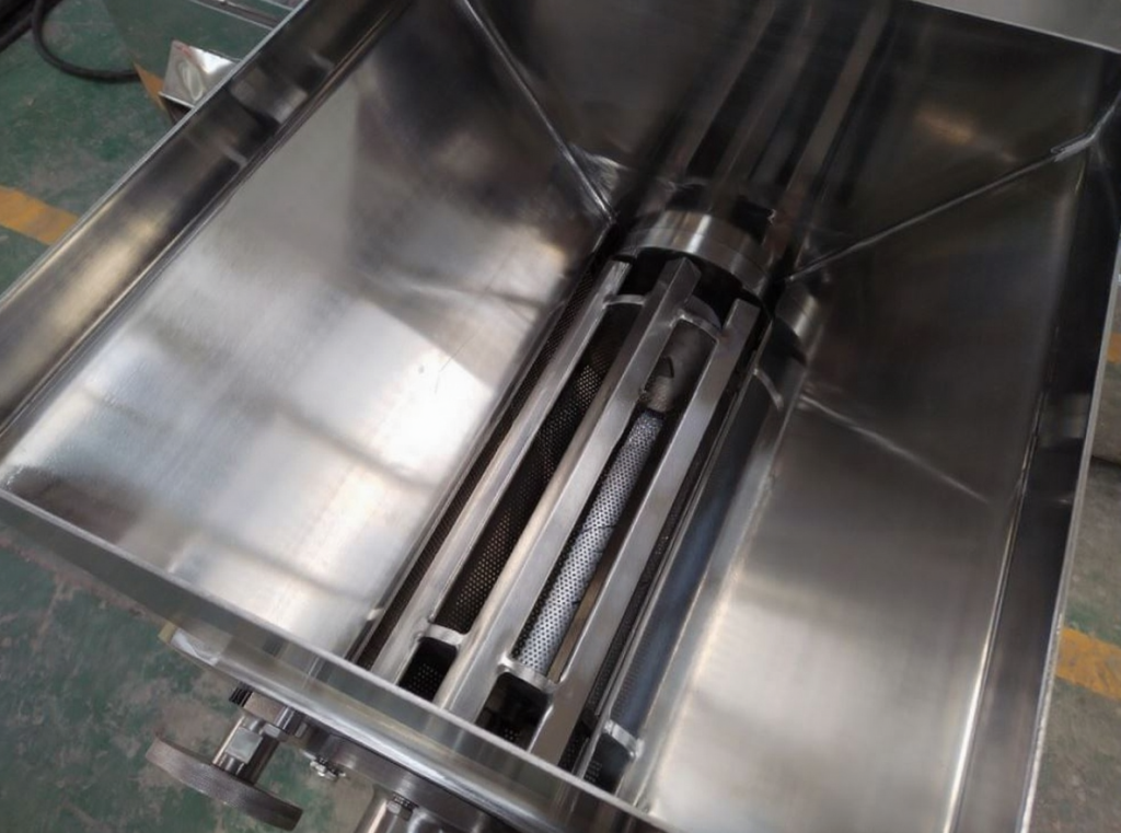 Гранулятор маятникового типа YK-60 Гранулятор маятникового типа YK-60